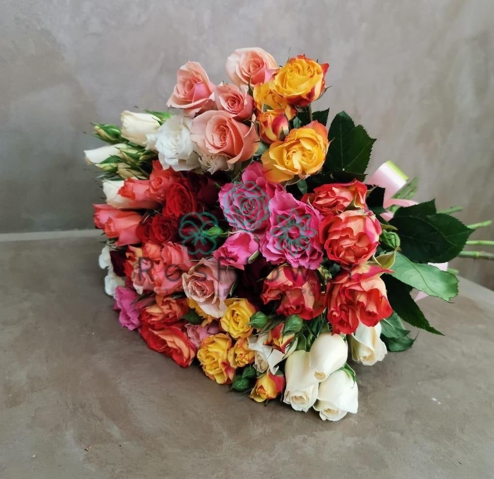 Букет цветов из: Розы в Кенже