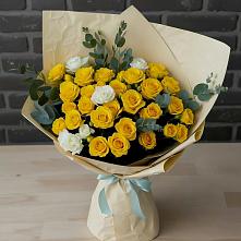 Букет цветов из:  Розы в Кенже