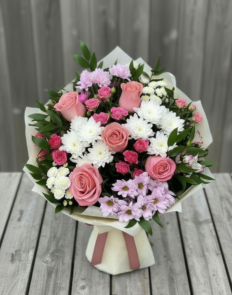Букет цветов из: Альстромерии, Гвоздики, Розы и Хризантемы в Кенже