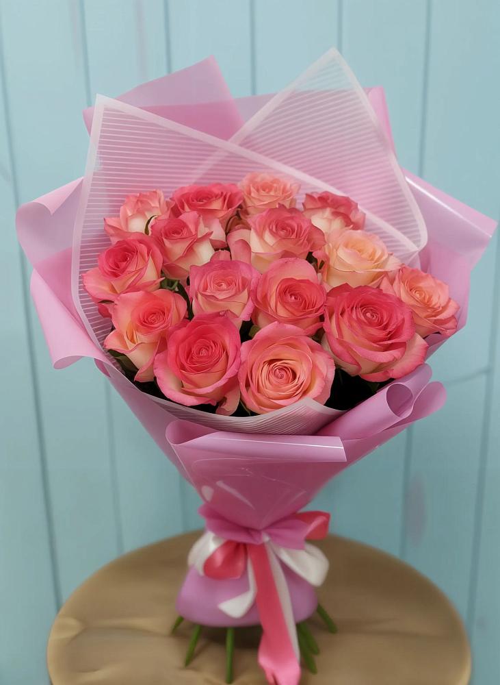 Букет 15 Розовых роз Равель в Кенже