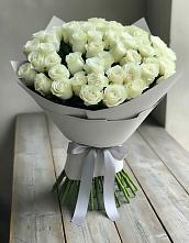 Букет 35 Белых роз в Кенже