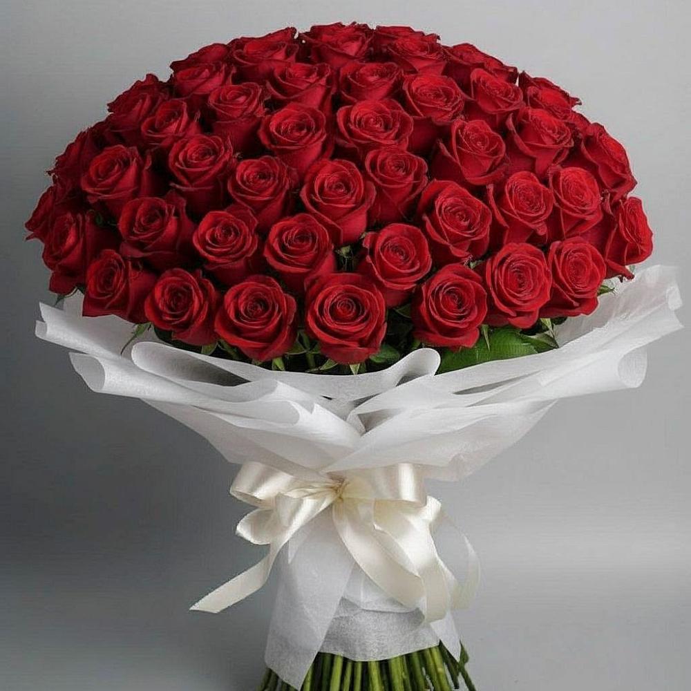 Букет 101 Красная роза Блэк Мэджик в Кенже