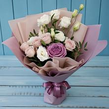 Букет цветов из:  Розы и Лизиантусы в Кенже