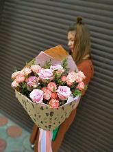 Букет цветов из:  Розы #REPLACE_PRED# Кенже
