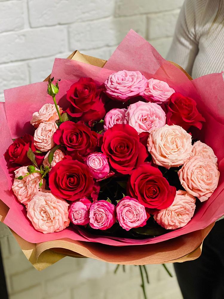 Букет цветов из: Розы в Кенже