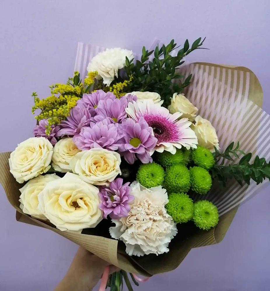 Букет цветов из: Хризантемы, Розы, Гвоздики и Герберы в Кенже