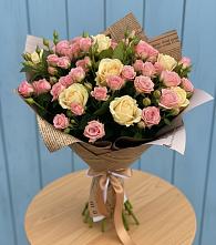 Букет цветов из:  Розы в Кенже