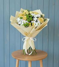 Букет цветов из:  Хризантемы и Розы в Кенже