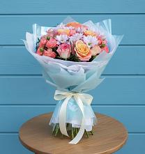 Букет цветов из:  Хризантемы и Розы в Кенже